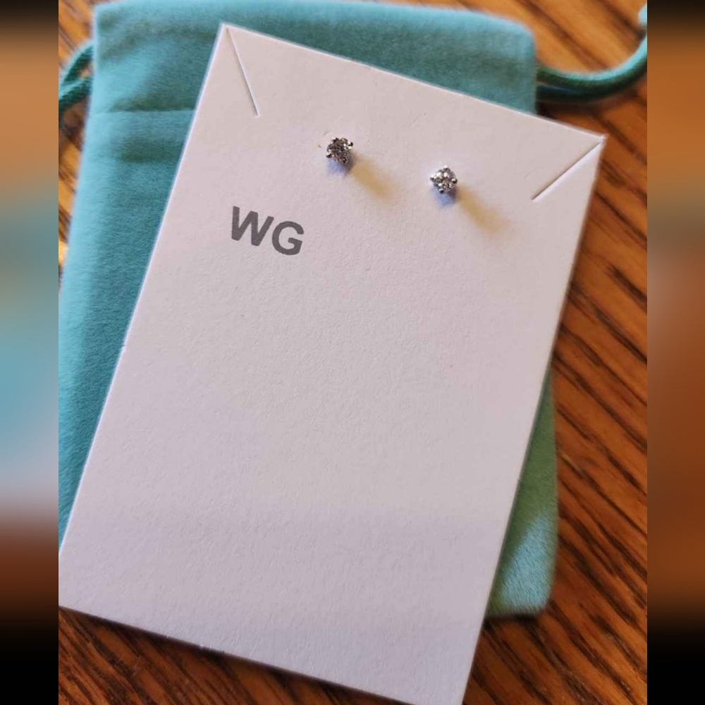 Brilliant Earth 14K White Gold Lab Diamond Earrings (1/6 ct. tw.)